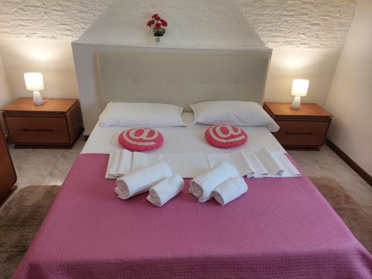 Juliet'S Eye Apartment Verona Luaran gambar